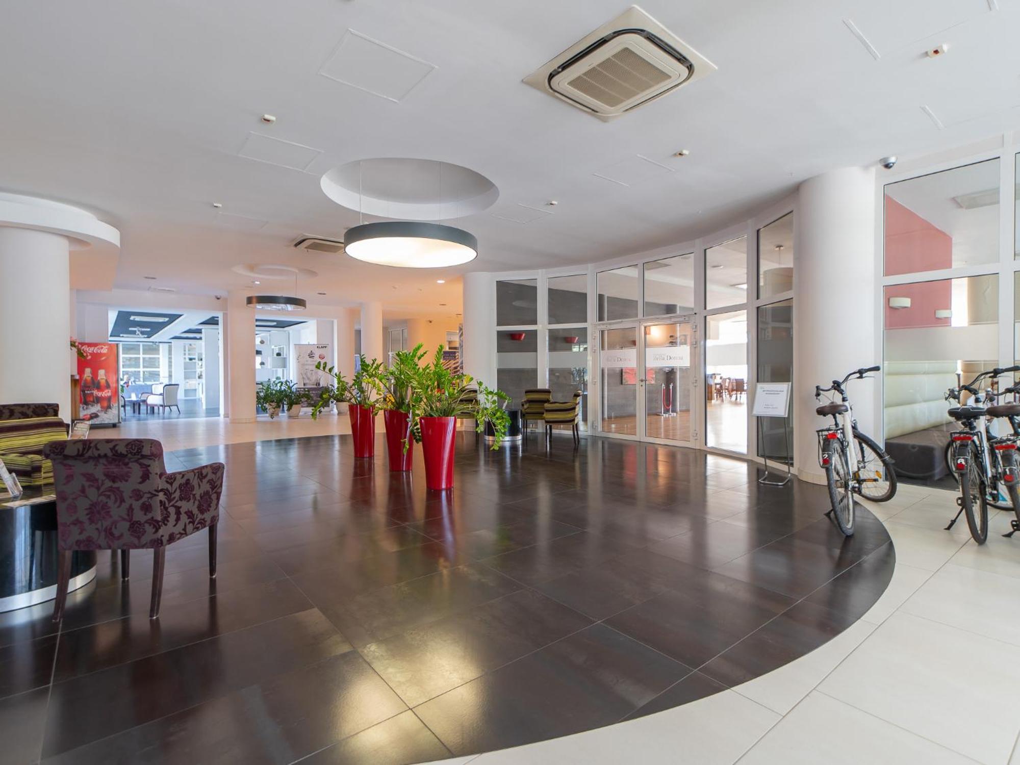 Apartamenty Prywatne W Hotelu Przy Plazy Diva Kołobrzeg Exterior foto